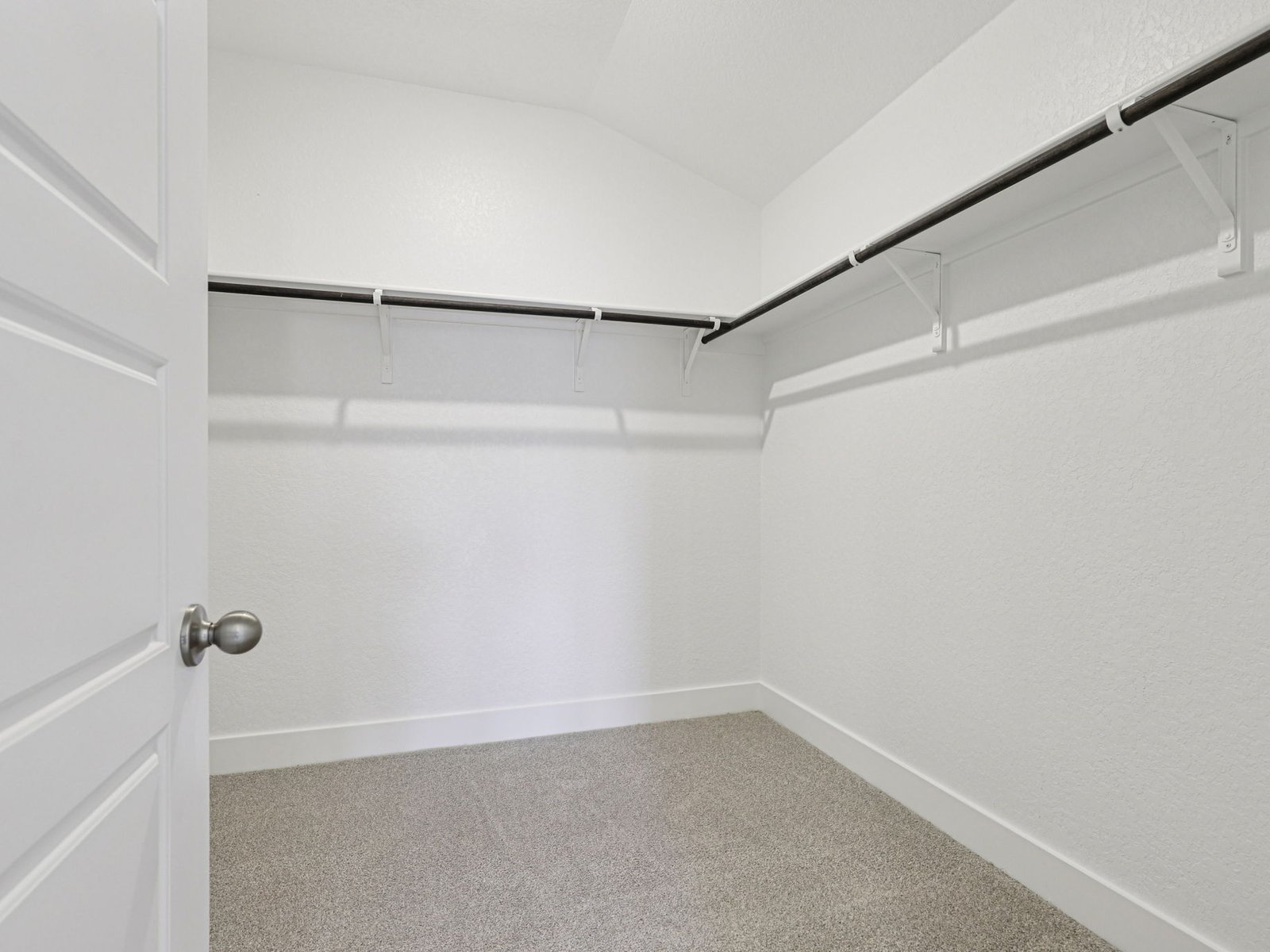 620 Timbo Drive Jarrell, TX 76537 - Photo 13 of 15 Photo is not of the actual home, but is an inspirational photo of builder’s model home and may depict options, furnishings, and/or decorator features that are not included