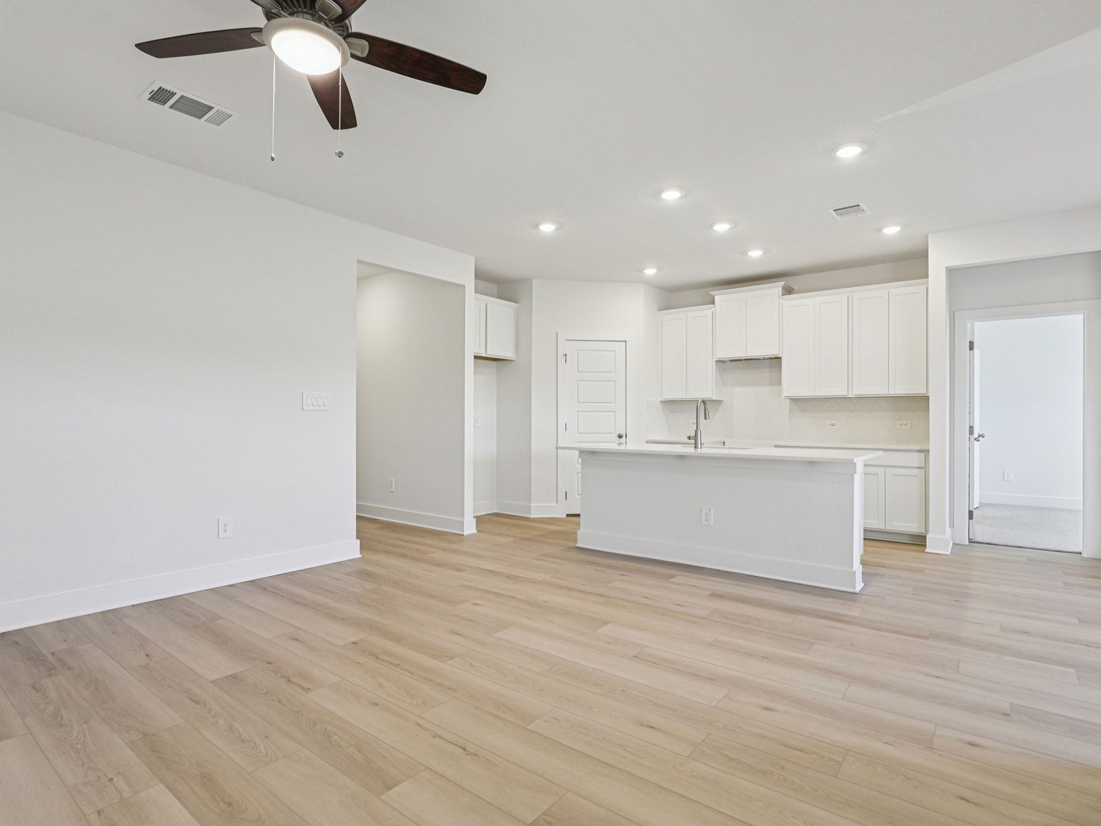 620 Timbo Drive Jarrell, TX 76537 - Photo 4 of 15 Photo is not of the actual home, but is an inspirational photo of builder’s model home and may depict options, furnishings, and/or decorator features that are not included