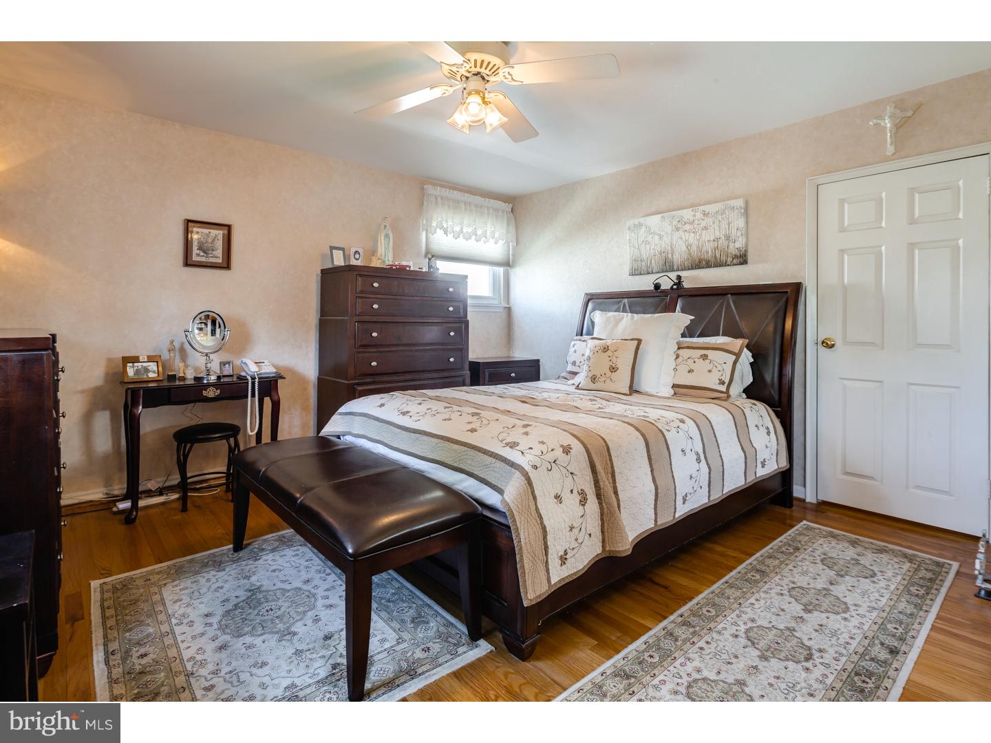 1828 Tomlinson Road Philadelphia, PA 19116 - Photo 14 of 23 Gallery Image 14