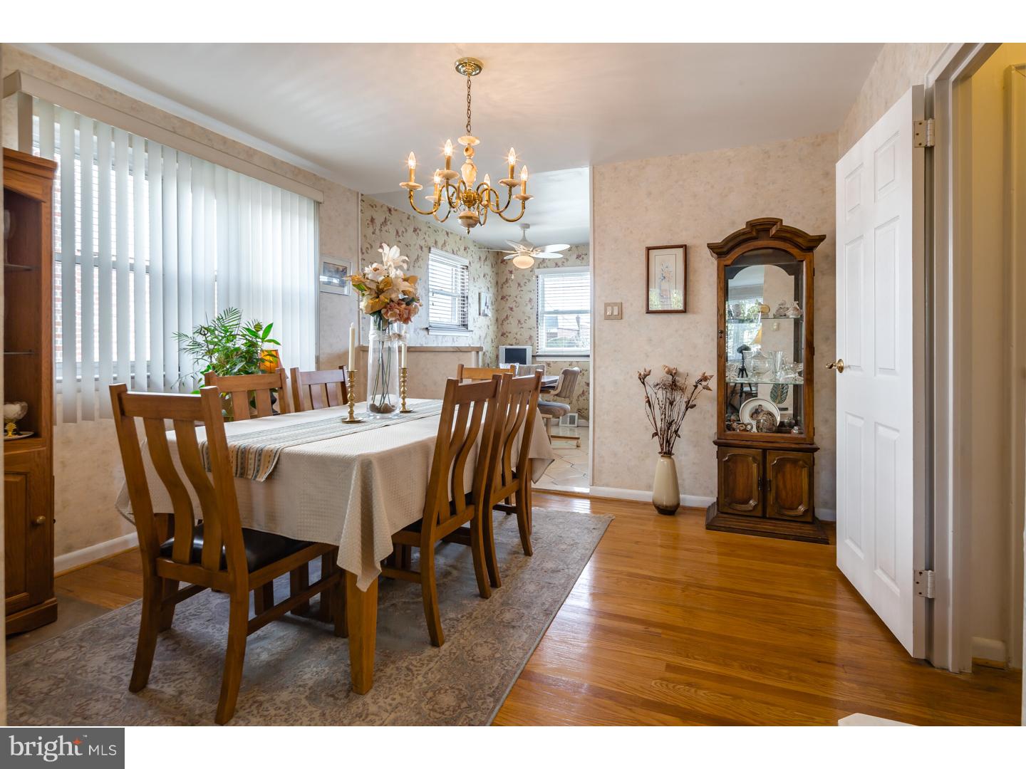 1828 Tomlinson Road Philadelphia, PA 19116 - Photo 8 of 23 Gallery Image 8