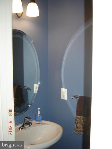 313 Old Bayview Road North East, MD 21901 - Photo 11 of 28 Bath