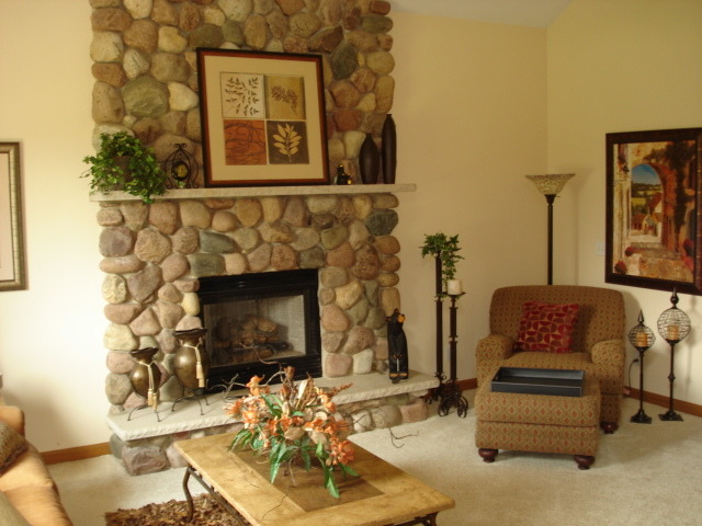2492 309th Road Peru, IL 61354 - Photo 8 of 25