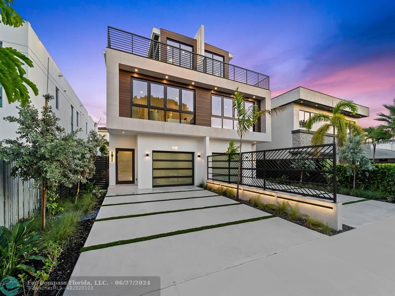 1418 Northeast 6th St Unit 1418  