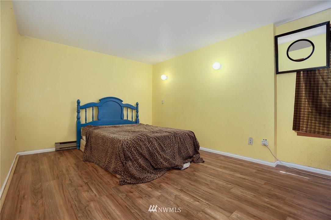 4752 Delridge Way Southwest Seattle, WA 98106 - Photo 21 of 25 Gallery Image 21
