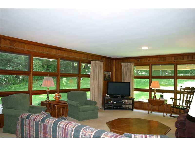 524 Sangree Road Pittsburgh, PA 15237 - Photo 3 of 18 Living Room. What is your favorite time of the year? Can you just imagine...
