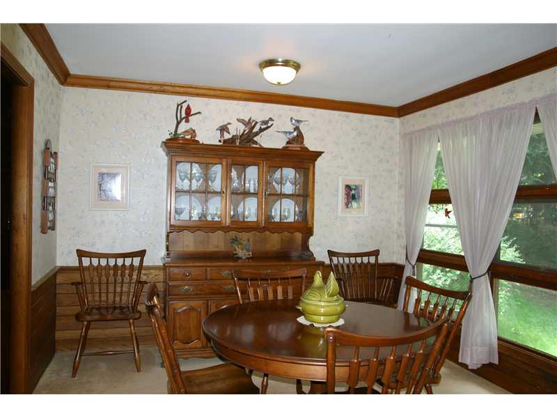 524 Sangree Road Pittsburgh, PA 15237 - Photo 8 of 18 Dining Room.