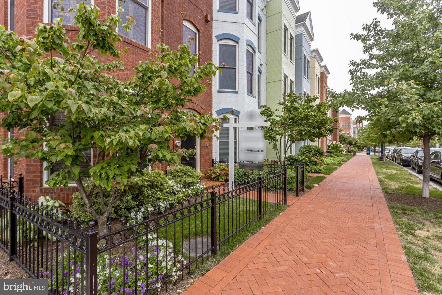 419 K Street Southeast Washington, DC 20003 - Photo 26 of 27 CHARMING WALKWAY ON THE FRONT SIDE OF YOUR HOME
