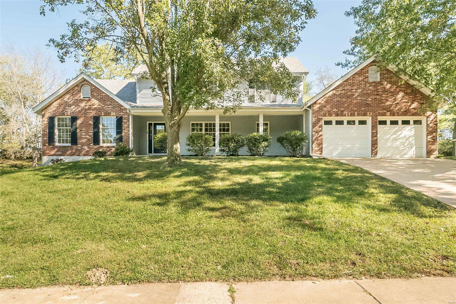 16255 Forest Meadows Drive Chesterfield, MO 63005 - Photo 1 of 35