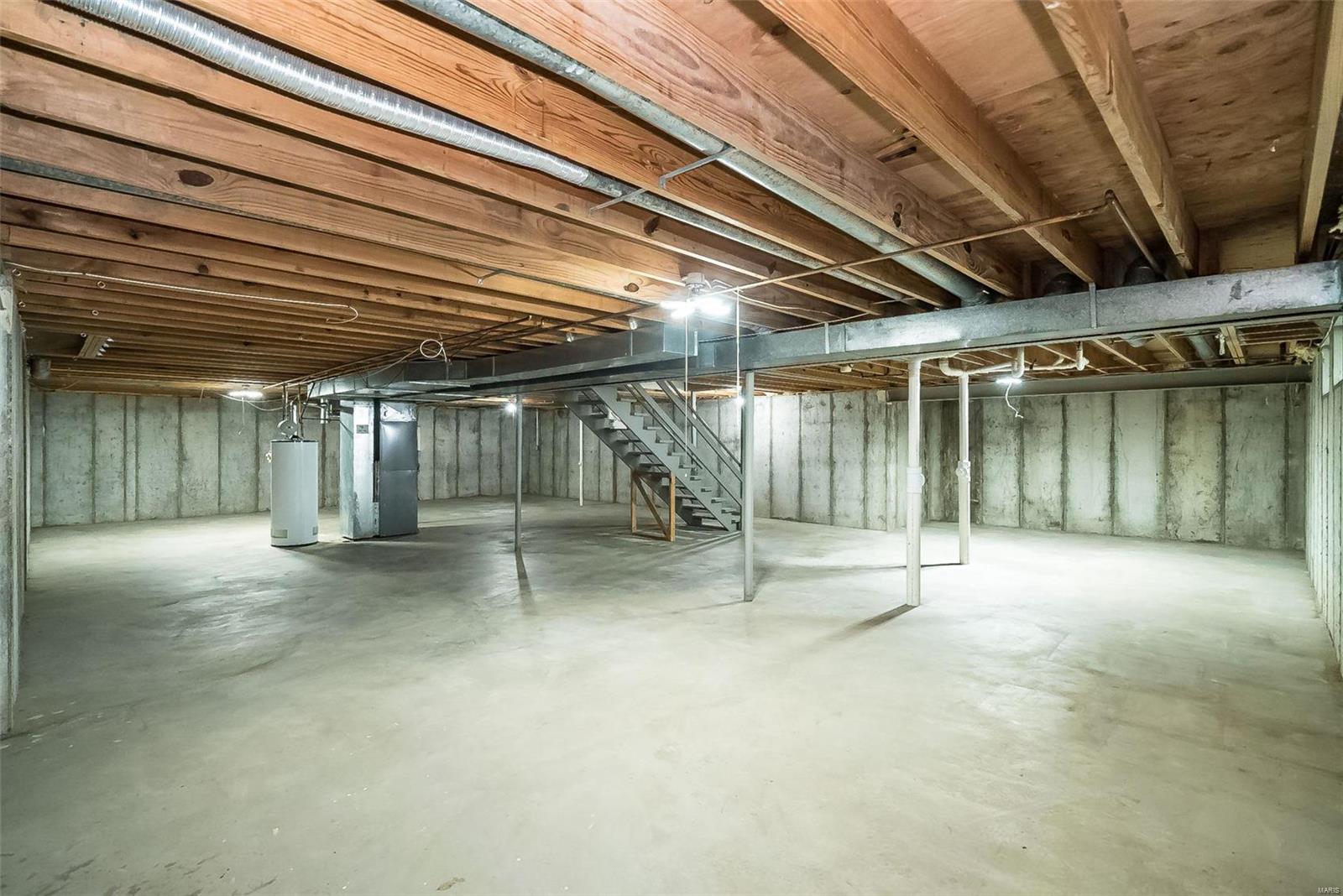 16255 Forest Meadows Drive Chesterfield, MO 63005 - Photo 33 of 35