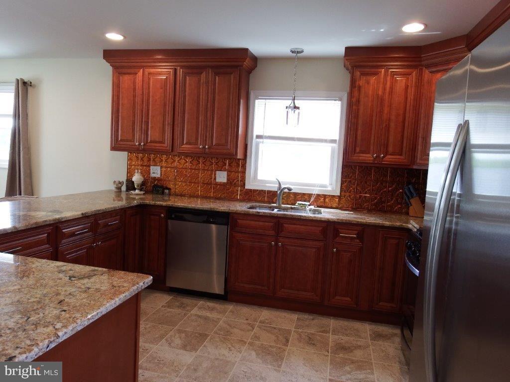 9 Heathglen Road Middletown, PA 17057 - Photo 6 of 9 Gallery Image 6