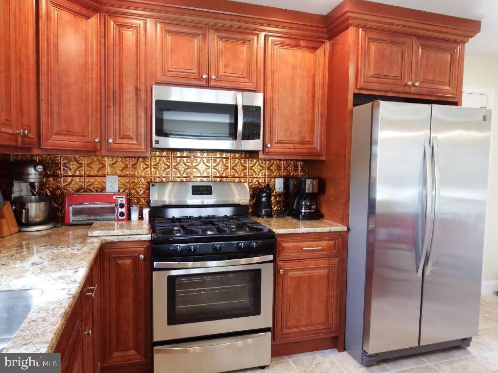 9 Heathglen Road Middletown, PA 17057 - Photo 7 of 9 Gallery Image 7