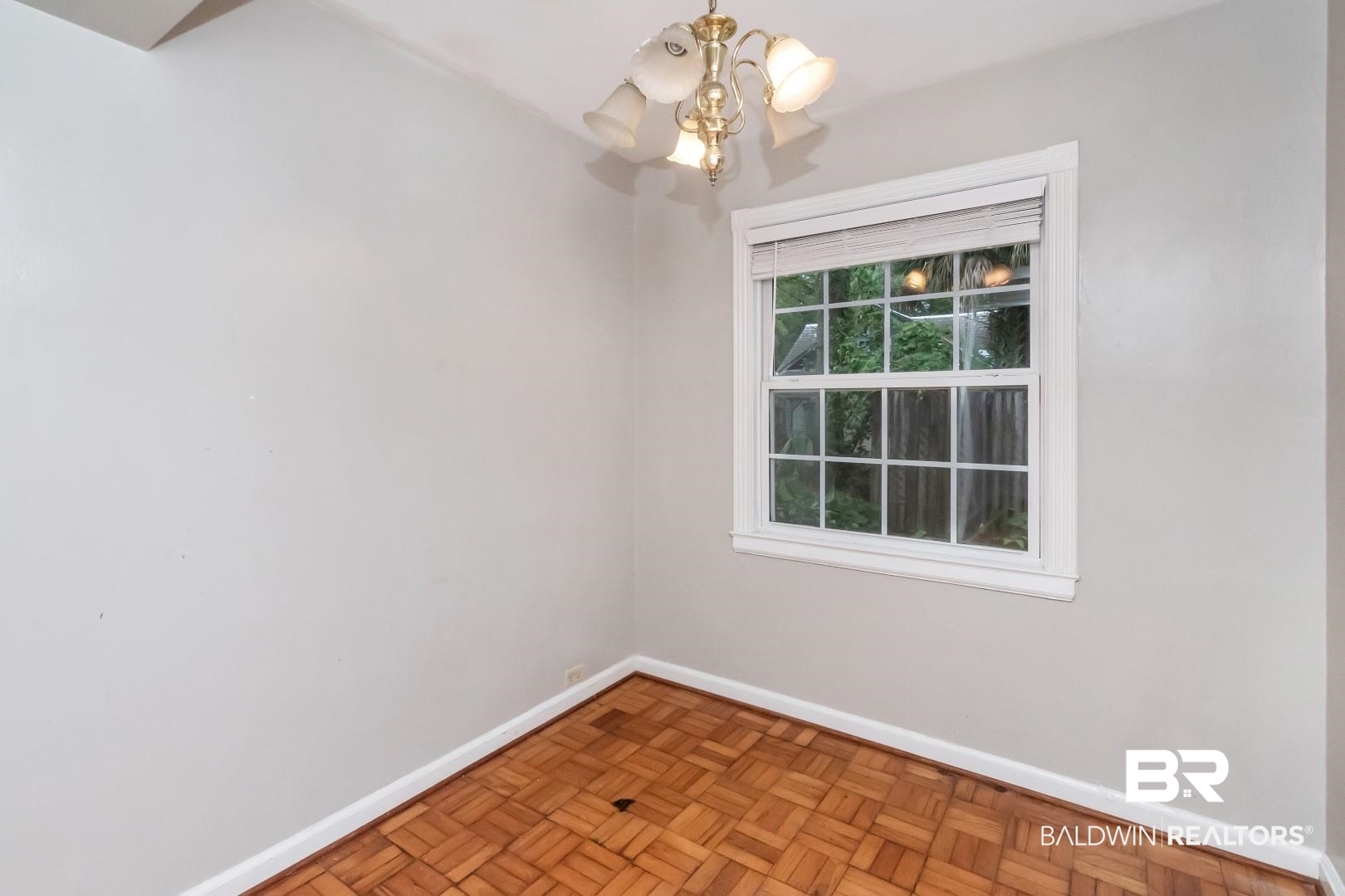 214 Upham Street, Unit 8B Mobile, AL 36607 - Photo 4 of 21