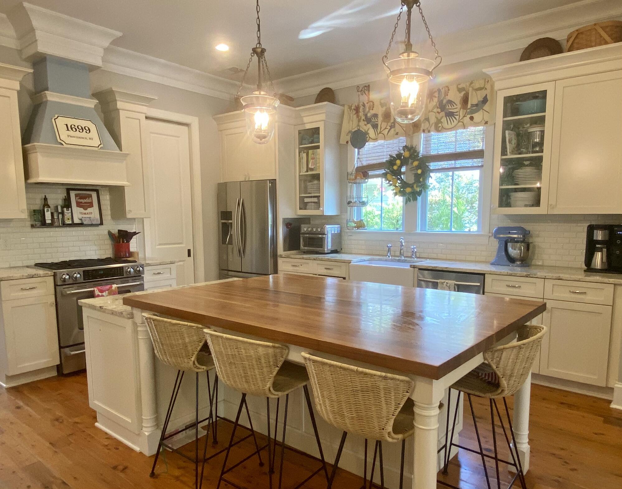 1699 Pierce Street Charleston, SC 29492 - Photo 5 of 33 FullSizeRender