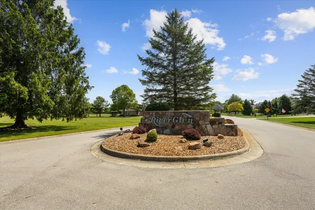 $65,000 | 6000 Riverview Drive, Unit 5, Jackson, MI 49203