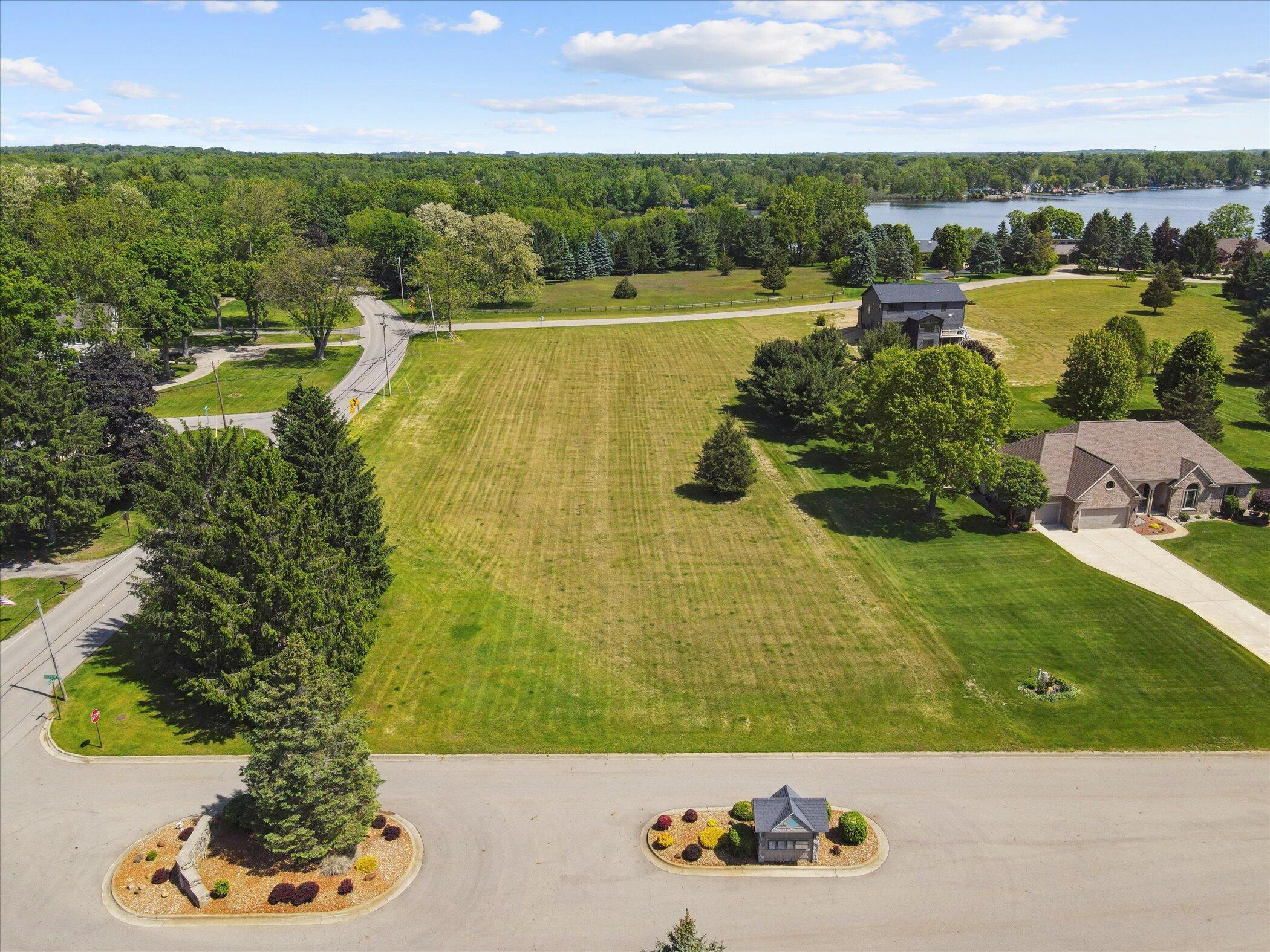 6000 Riverview Drive, Unit 5 Jackson, MI 49203 - Photo 2 of 20 02-Riverview-Jackson-MI-49201-WindowStil