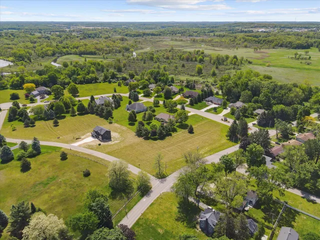 $65,000 | 6000 Riverview Drive, Unit 5, Jackson, MI 49203