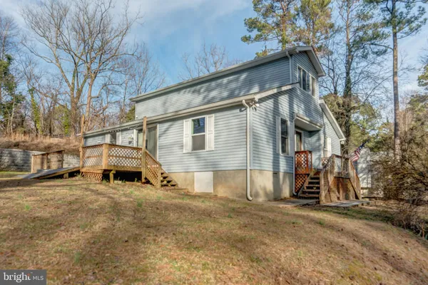 $2,395 | 12121 Catalina Drive, Lusby, MD 20657