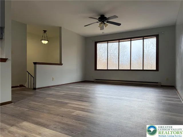 $429,000 | 416 Owl Alley, Slatington, PA 18080