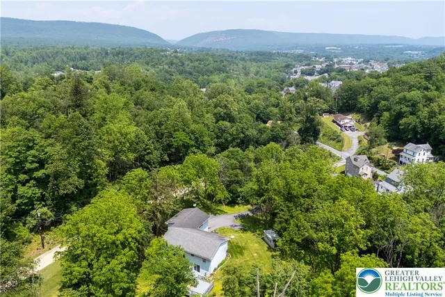 $429,000 | 416 Owl Alley, Slatington, PA 18080