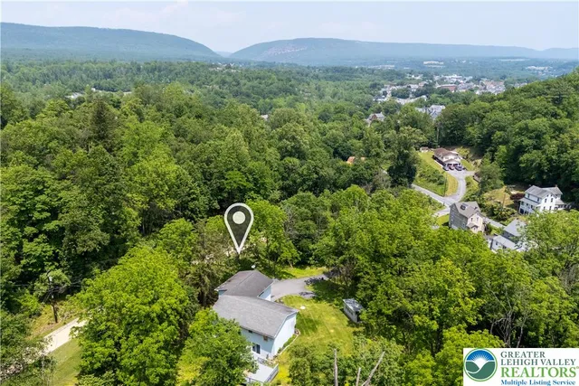 $429,000 | 416 Owl Alley, Slatington, PA 18080