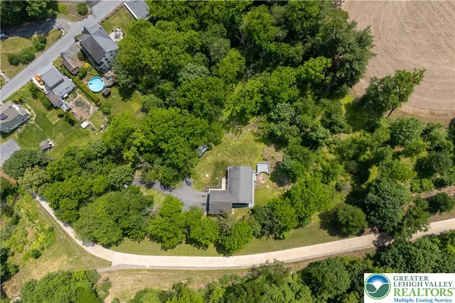 $429,000 | 416 Owl Alley, Slatington, PA 18080