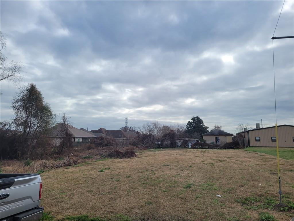 712 26th Street Gretna, LA 70053 - Photo 3 of 4