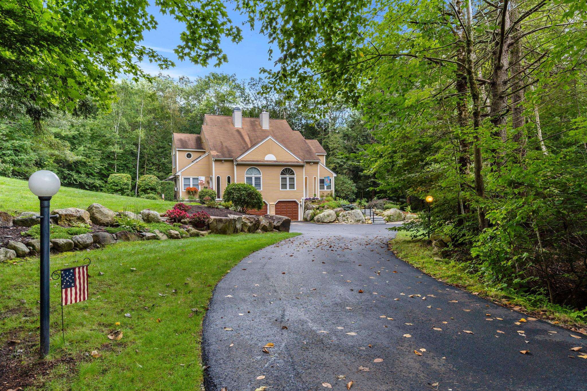 21 Ryan Road, Unit B Goffstown, NH 03045 - Photo 1 of 39 Gallery Image 1