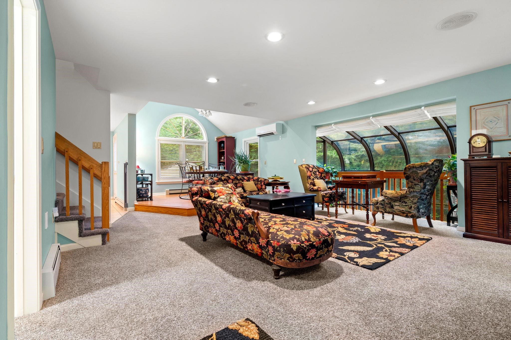 21 Ryan Road, Unit B Goffstown, NH 03045 - Photo 11 of 39 Gallery Image 11