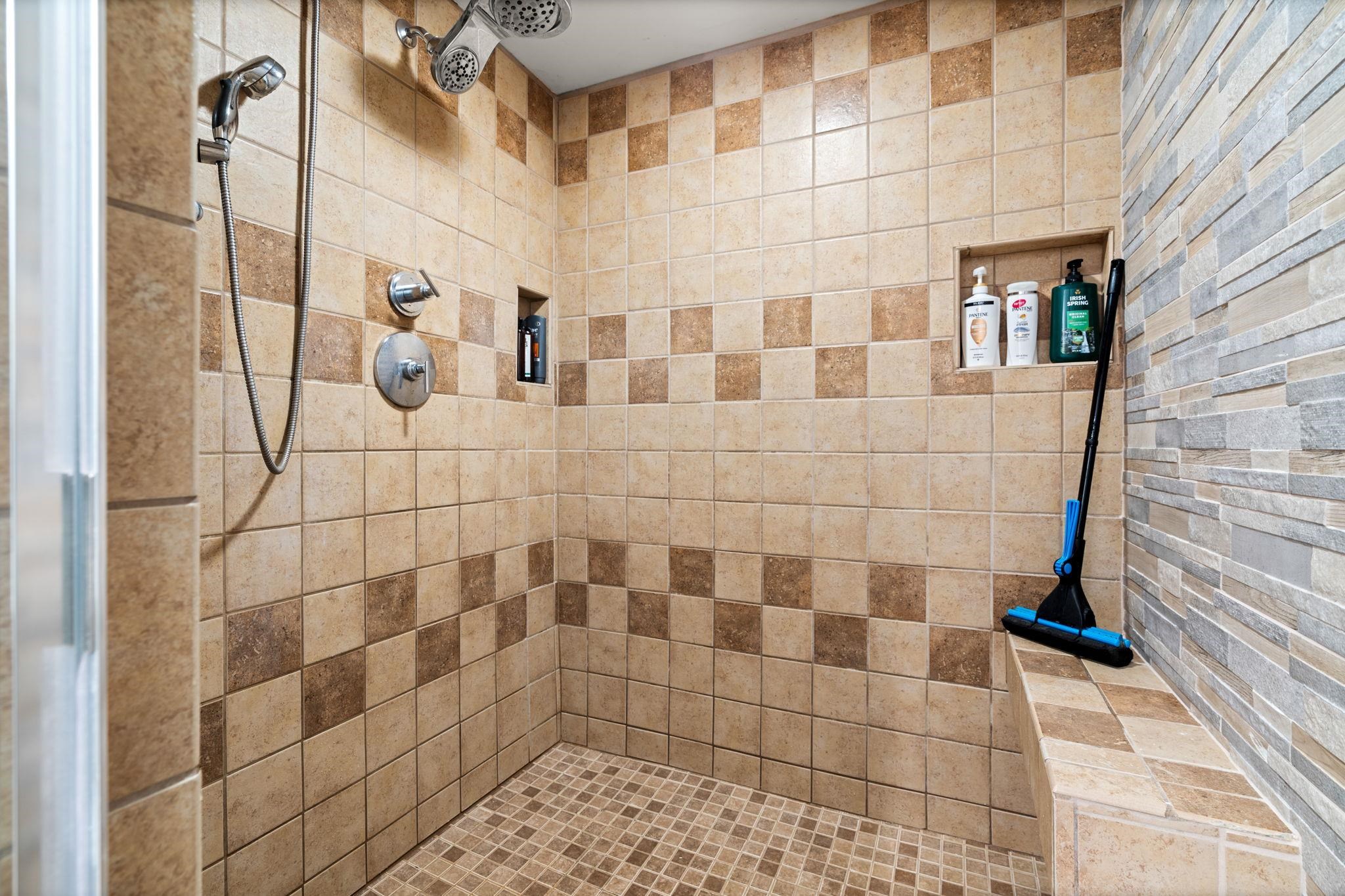 21 Ryan Road, Unit B Goffstown, NH 03045 - Photo 22 of 39 Gallery Image 22
