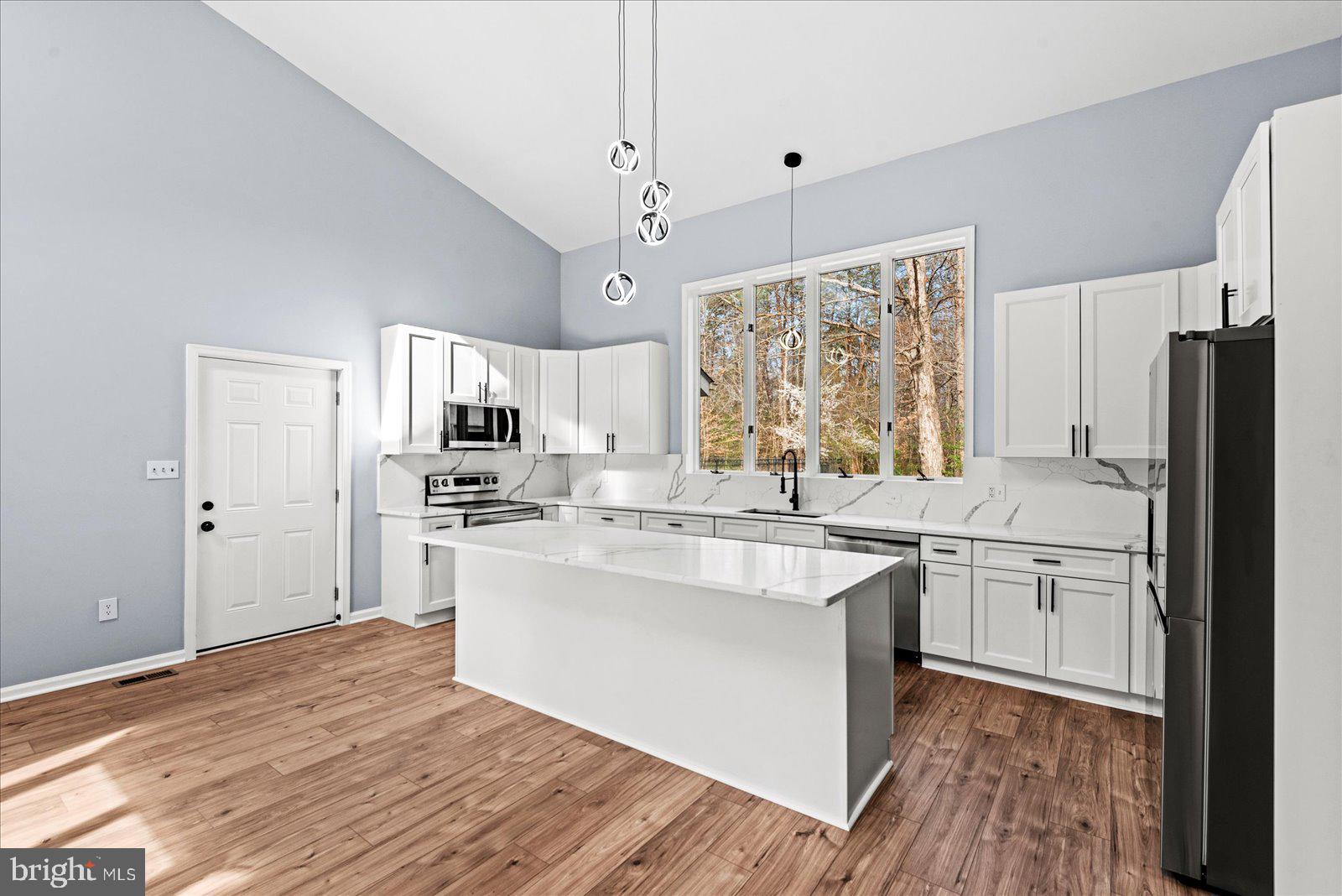 7621 River Road Fredericksburg, VA 22407 - Photo 15 of 82
