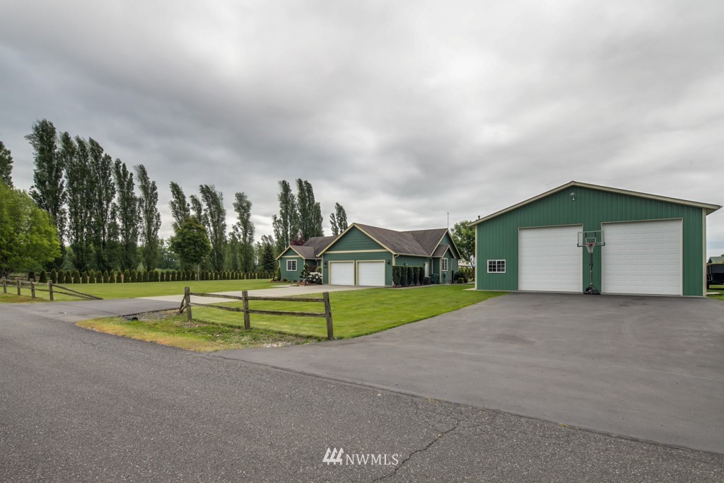 6863 Keefe Road Ferndale, WA 98248 - Photo 3 of 25