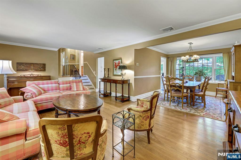 598 Whitenack Road River Vale, NJ 07675 - Photo 14 of 41