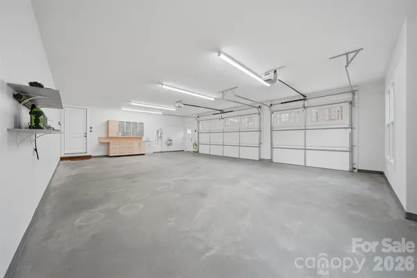 a view of a garage