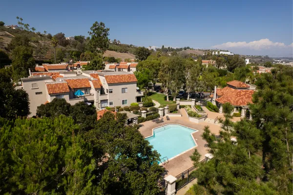 a picture of houses with outdoor space