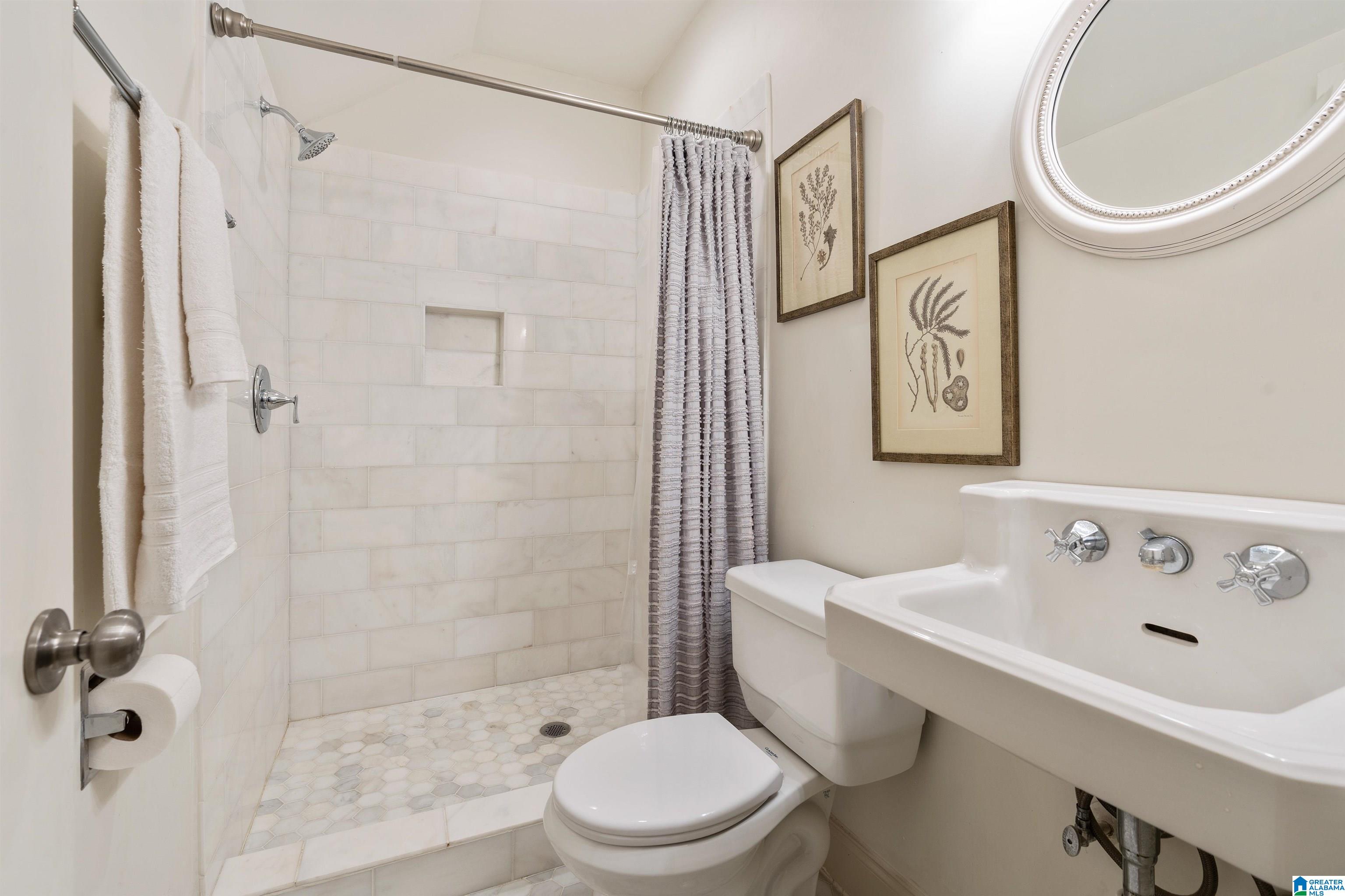 428 Glenwood Road Birmingham, AL 35216 - Photo 26 of 46