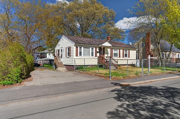 $899,000 | 168 Main Street, Quincy, MA 02169