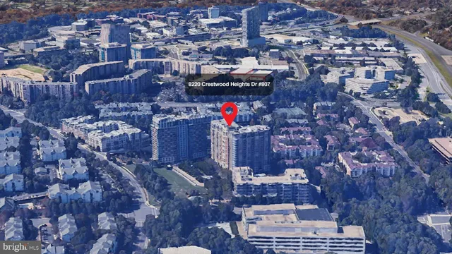 $1,100,000 | 8220 Crestwood Heights Drive, Unit 807, McLean, VA 22102