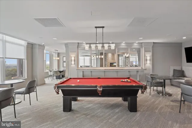 $1,100,000 | 8220 Crestwood Heights Drive, Unit 807, McLean, VA 22102