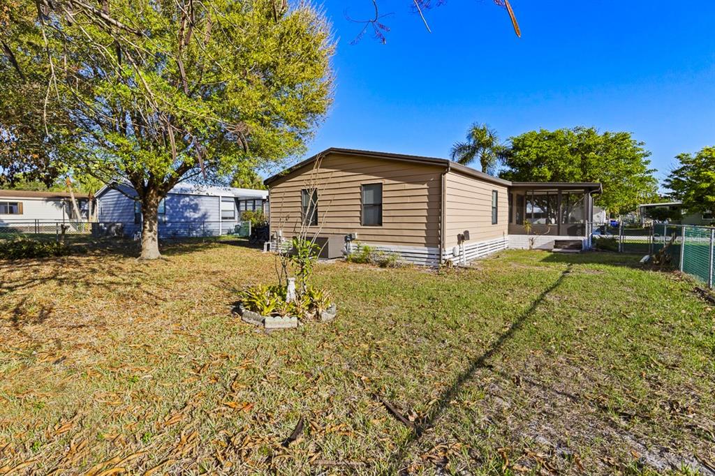 2828 Southwest Toronado Trail Stuart, FL 34997 - Photo 28 of 46