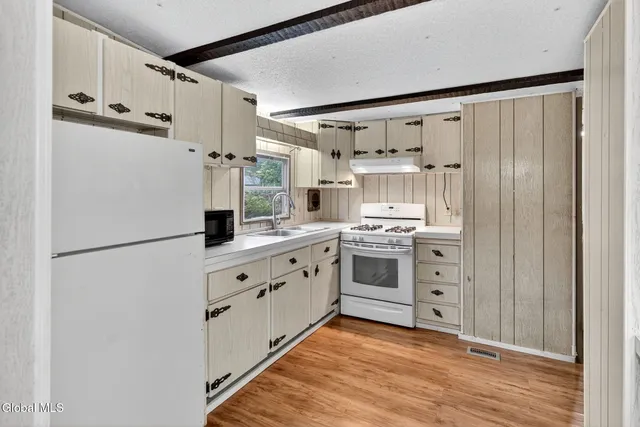 $90,000 | 309 Ash Street, Corinth, NY 12822