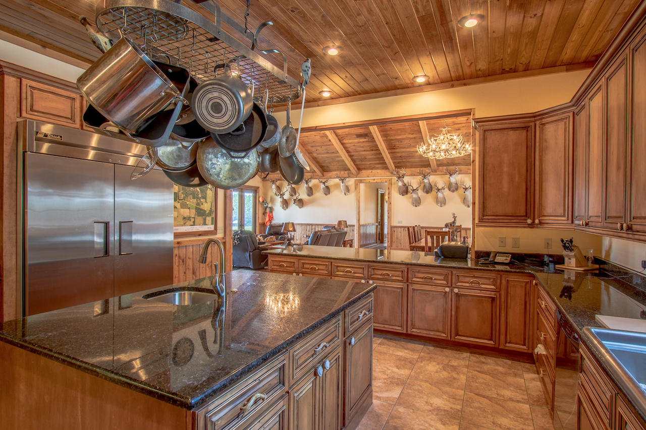 1316 Brown Road DeFuniak Springs, FL 32433 - Photo 12 of 51 36