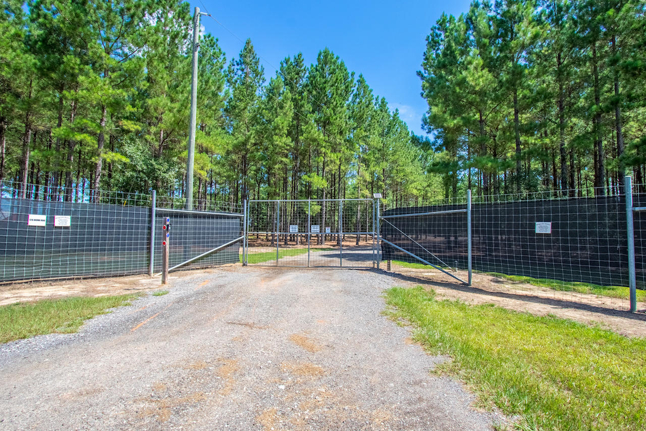 1316 Brown Road DeFuniak Springs, FL 32433 - Photo 50 of 51 38
