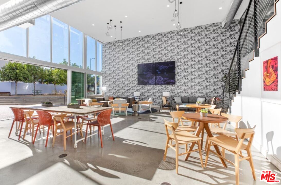 13448 Beach Avenue, Unit PH7306 Marina del Rey, CA 90292 - Photo 4 of 20