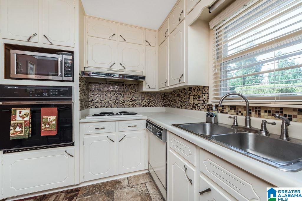 2212 5th Place Northwest Birmingham, AL 35215 - Photo 12 of 32