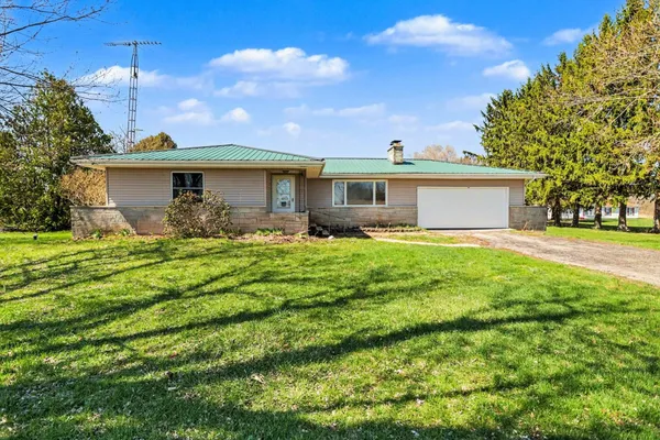 $149,900 | 9990 Van Wert Road, Homer, MI 49245
