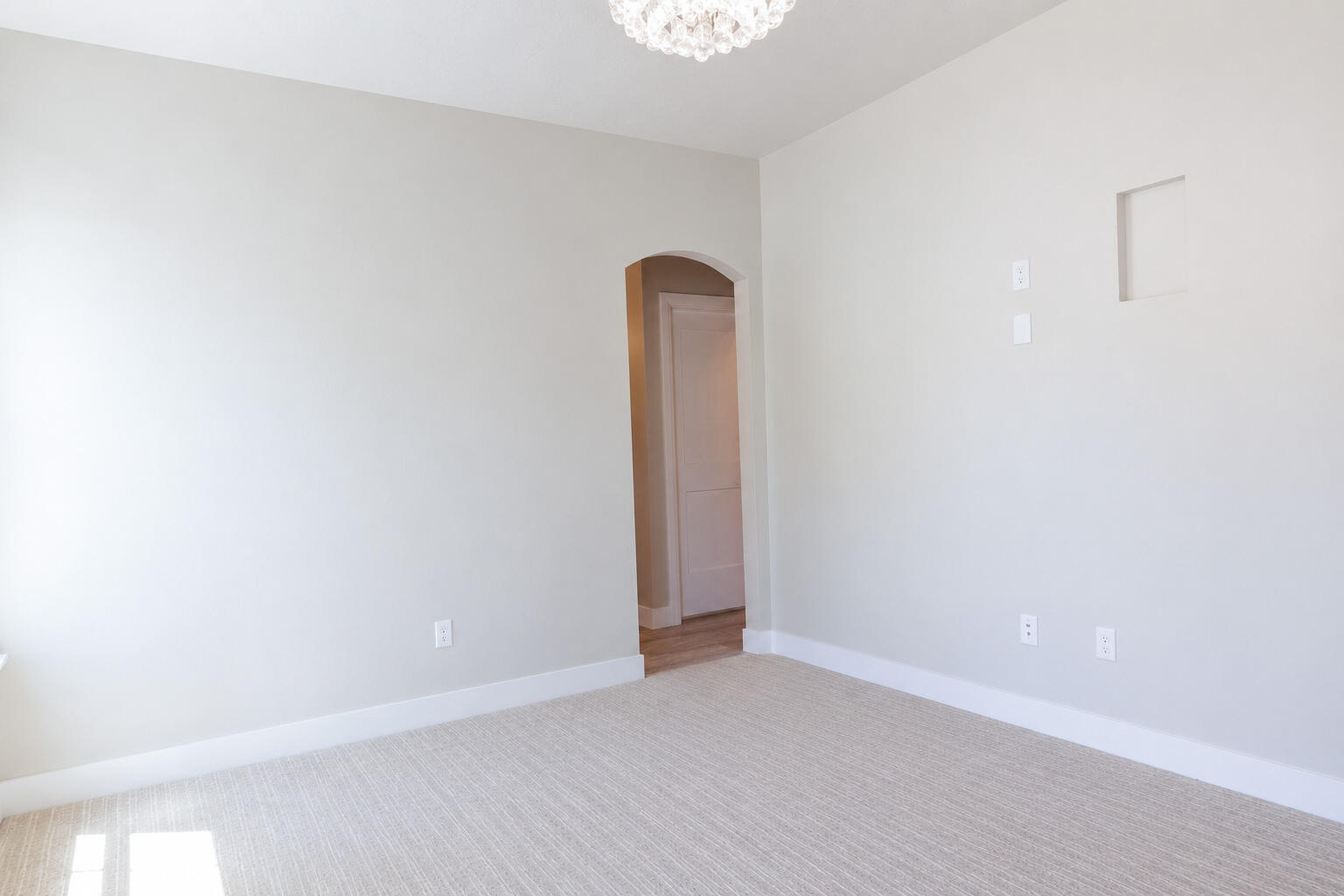 94 North Windsor Road Cedar City, UT 84720 - Photo 27 of 57 Primary Bedroom