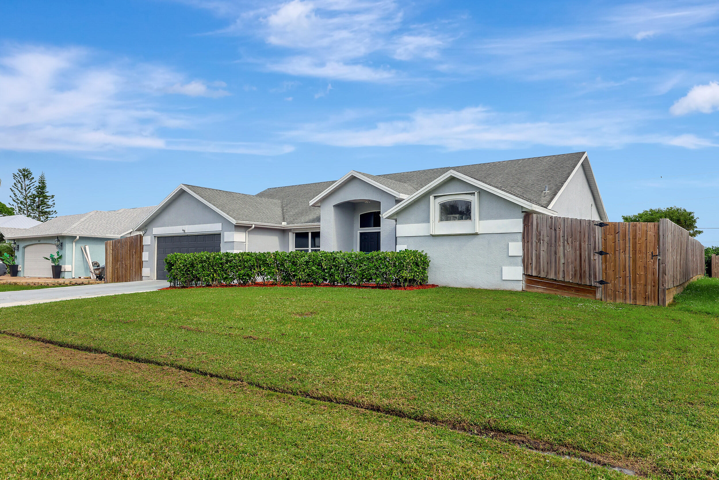 2065 Southeast Mary Ter  