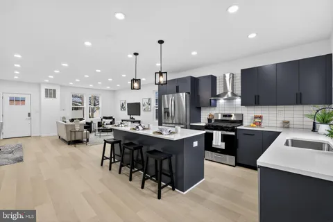 $849,000 | 2932 Yost Place Northeast, Washington, DC 20018