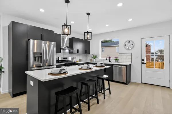 $849,000 | 2932 Yost Place Northeast, Washington, DC 20018