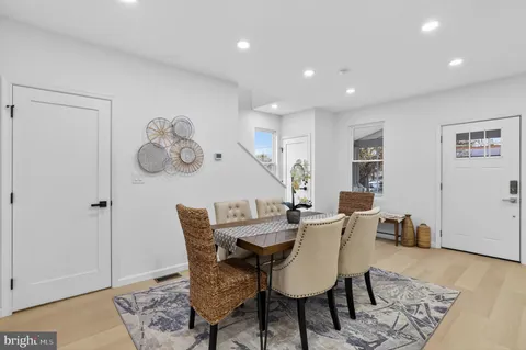 $849,000 | 2932 Yost Place Northeast, Washington, DC 20018